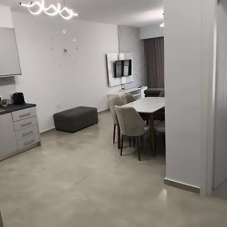 Апартаменты Grey Haven Luxury Саранда