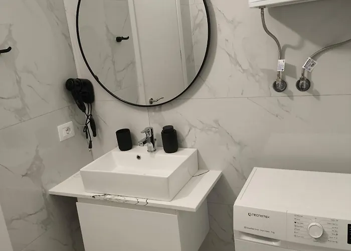 Grey Haven Luxury *